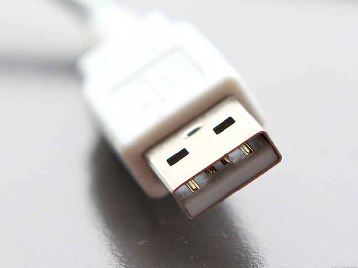 Which usb port is best for audio mac 2012 models